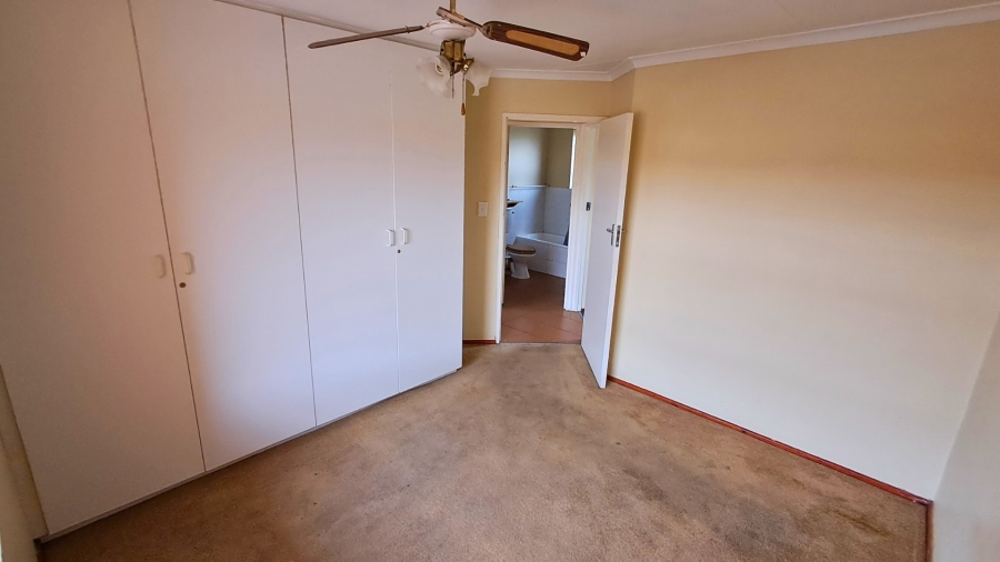 2 Bedroom Property for Sale in Ferndale Western Cape